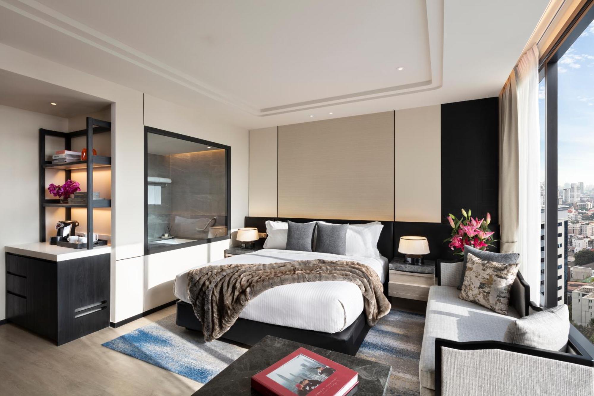 Отель Ascott Thonglor Бангкок Экстерьер фото A bedroom at the hotel